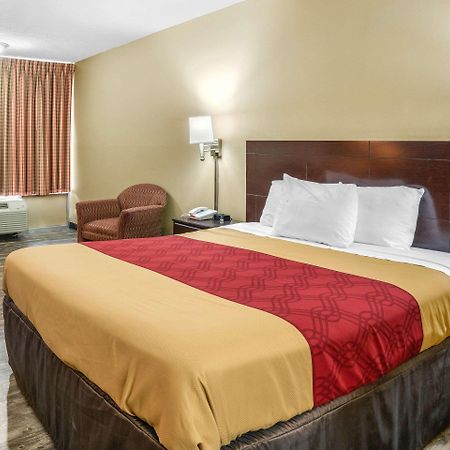 Econo Lodge Near Missouri University Of Science And Technology Rolla Exterior foto