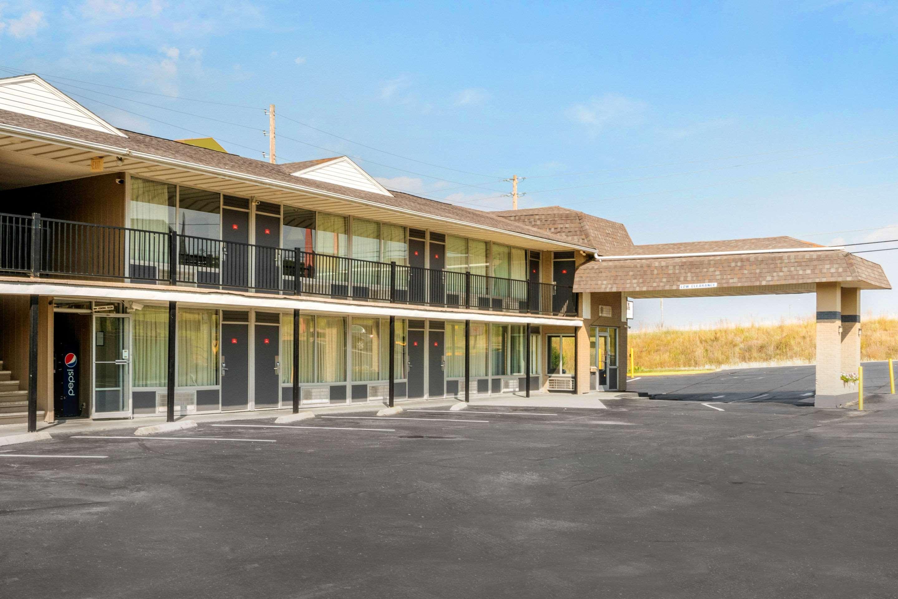 Econo Lodge Near Missouri University Of Science And Technology Rolla Exterior foto